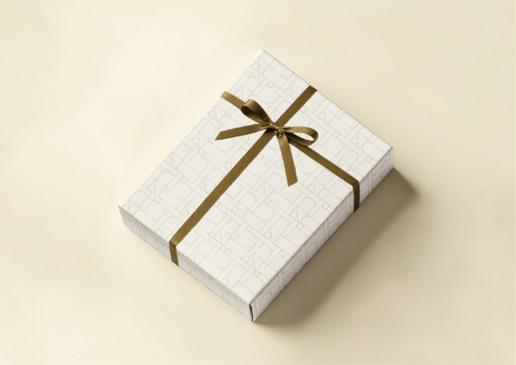 ラズリー様　包装紙